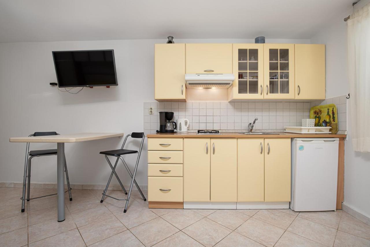 Haus Eva Apartment Novigrad  Luaran gambar
